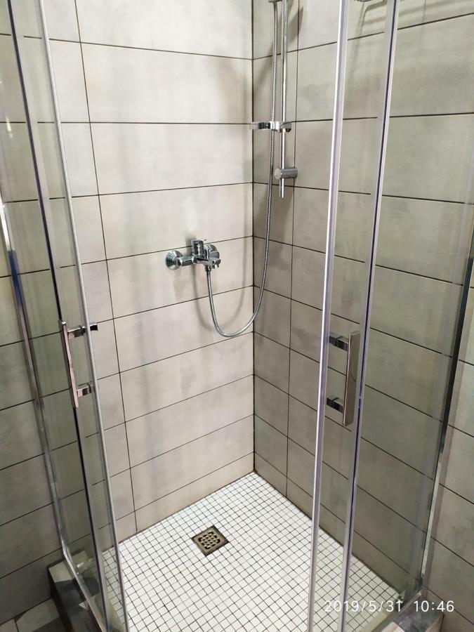 Миконос 2 Apartment โอเดสซา ภายนอก รูปภาพ